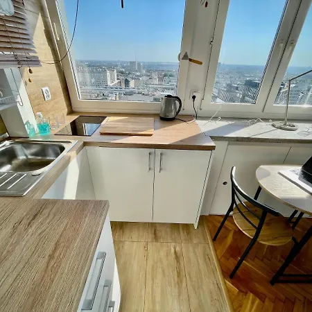 Super Grey 2 Metro Fast Wifi 65'tv Netflix Hbo Appletv+ Apartamento *