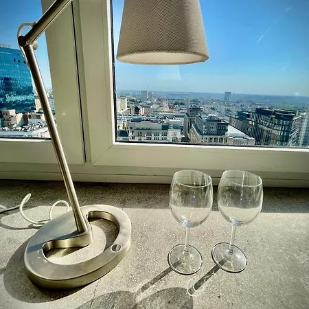 Appartement Super Grey 2 Metro Fast Wifi 65'tv Netflix Hbo Appletv+ Warschau