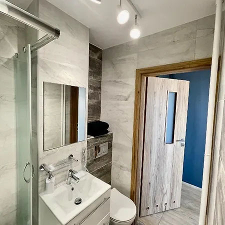 Appartement Super Grey 2 Metro Fast Wifi 65'tv Netflix Hbo Appletv+ Warschau