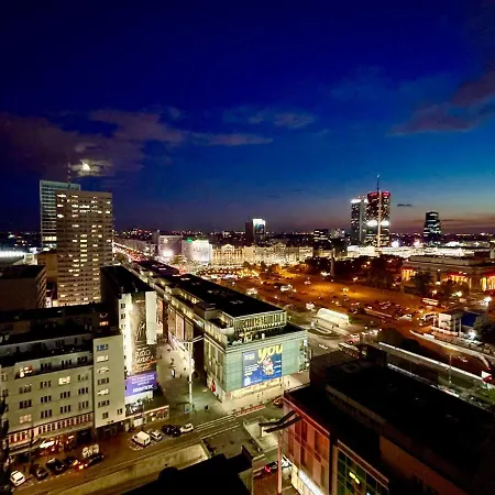 Super Grey 2 Metro Fast Wifi 65'tv Netflix Hbo Appletv+ Apartment *