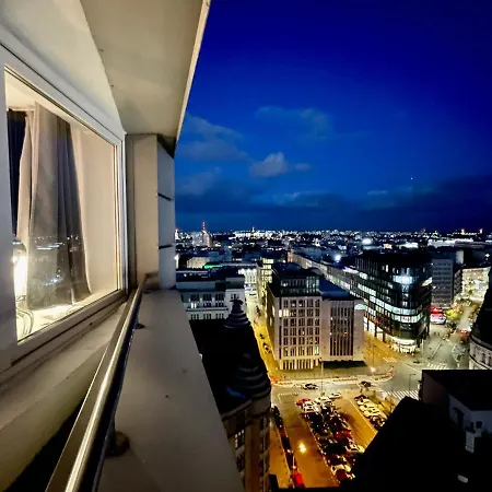 Super Grey 2 Metro Fast Wifi 65’tv Netflix Hbo Appletv+ Appartamento